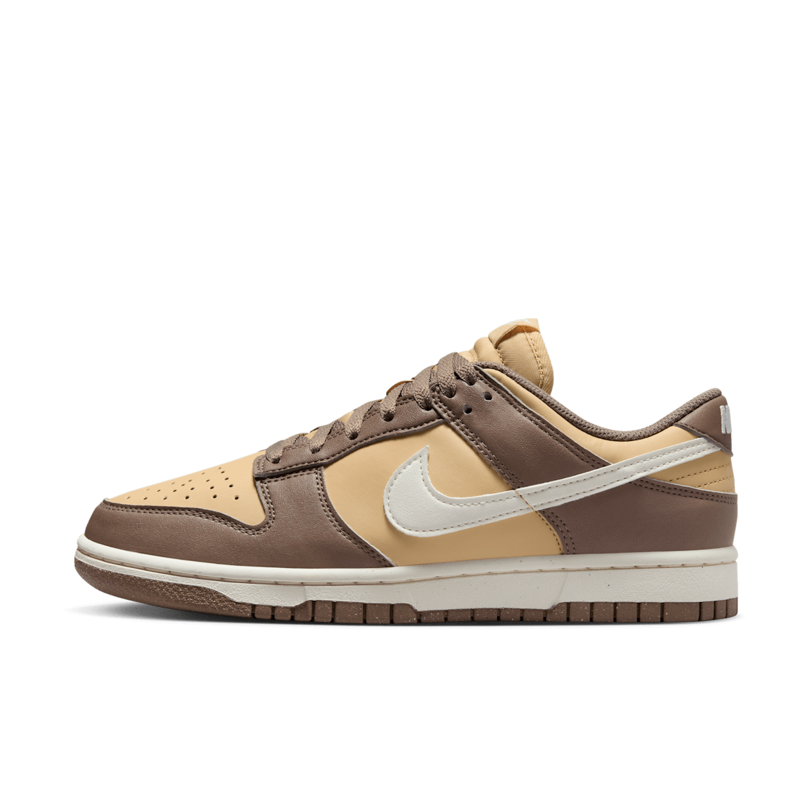 NIKE ダンク LOW ウィメンズシューズ　ブラウン　ベージュ　27cm セール】ナイキ ダンク LOW ネクスト ネイチャー SE ウィメンズ